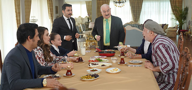 Tövbeler Olsun...ENİŞTENİN OYUNU NAMZET'İ KURTARIR!