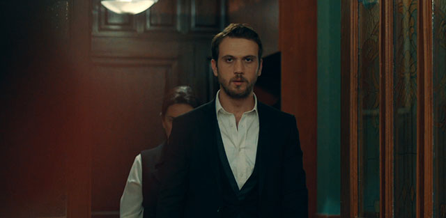 Çukur..."GERİ DÖNDÜM!"