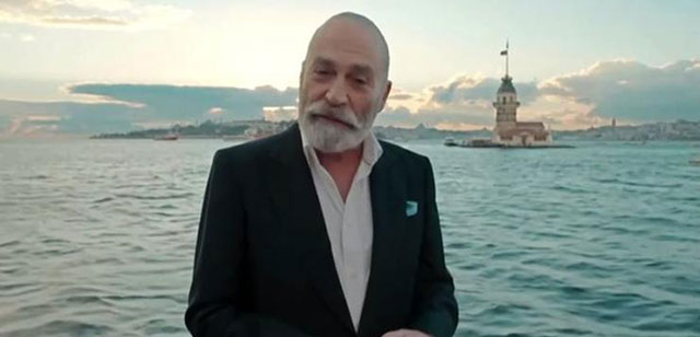 Haluk Bilginer... SAHNEDE FENALAŞTI, HASTANEYE KALDIRILDI!