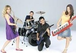 "Kavak Yelleri"... "BİZ GERÇEK BİR AİLEYİZ!