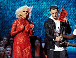 MTV ÖDÜLLERİ SAHİPLERİNİ BULDU?