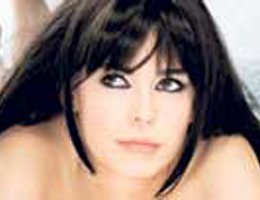 Pelin Batu..."YİNE TACİZE UĞRADIM"