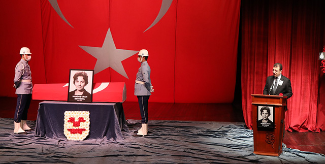 Handan Ertuğrul... SON YOLCULUĞUNA UĞURLANDI!