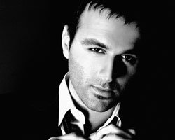 Fatih Kayhan... EN BÜYÜK İSTEĞİ "AŞKI HİSSETTİRMEK"!