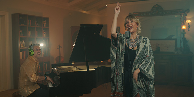 Emir Ersoy - Gülse Birsel... 1977'YE YOLCULUK!