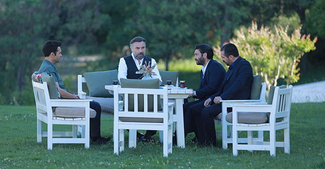Eşkıya Dünyaya Hükümdar Olmaz... HIZIR ÇAKIRBEYLİ CANINI ORTAYA KOYUYOR!