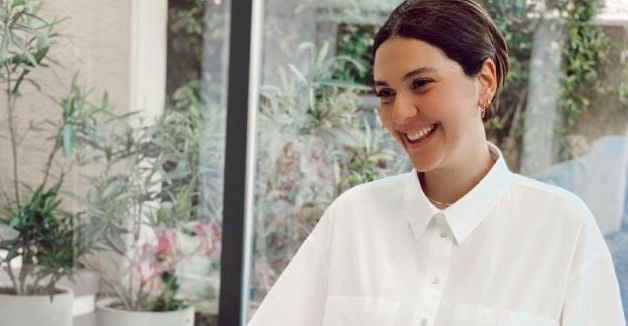 Bergüzar Korel... KARNI BURNUNDA 2. AŞISINI OLDU!