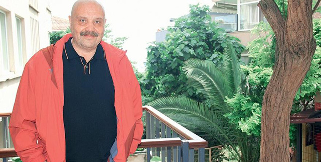 Ahmet Mümtaz Taylan... 'MÜZİSYENLERİ ÇOK ÜZDÜK!'