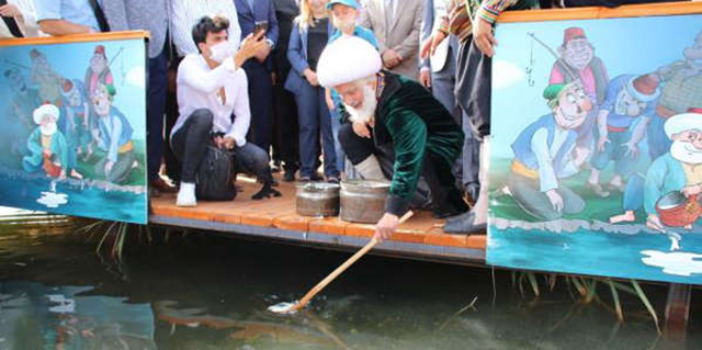 Behzat Uygur... NASRETTİN HOCA OLDU, GÖLE MAYA ÇALDI!