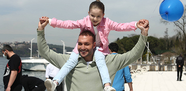 Kahraman Babam... UĞUR, DÜŞMANIN İNİNDE!