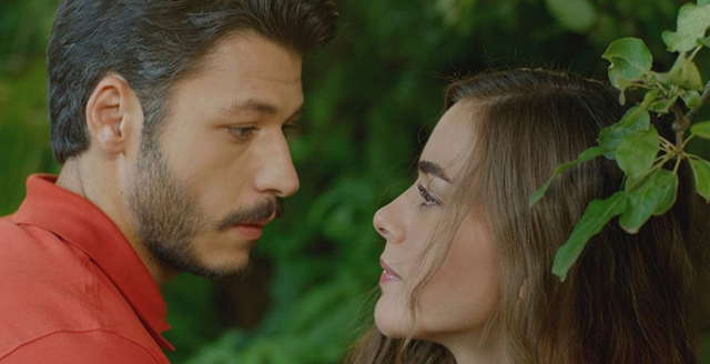 Cam Tavanlar... "İŞTE AŞKIN GÜCÜ!"