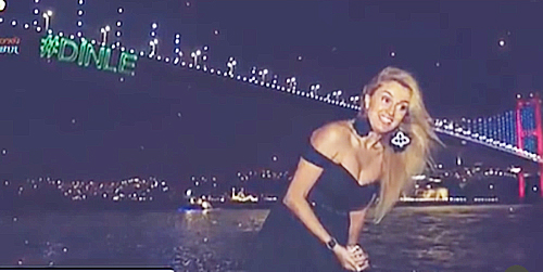 Tuğba Özay… ADINI KÖPRÜDE GÖRDÜ, ZIPZIP ZIPLADI!