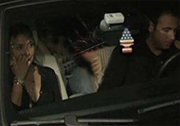 Yonca Evcimik... AŞKINI İNKAR ETTİĞİ DANSÇIYLA YAKALANDI...