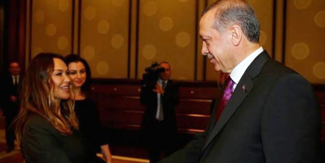Hülya Avşar... AKP'DEN BELEDİYE BAŞKAN ADAYI MI OLUYOR?