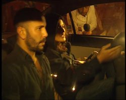 Berrak Tüzünataç... GECELERDE, AMA NEJAT'TAN BAŞKA BİRİYLE!