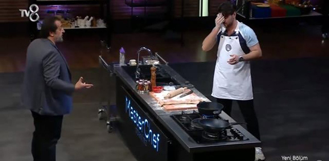 MasterChef Türkiye... HAMURA DAMLAYAN TERİ YARIŞMADA SONU OLDU!