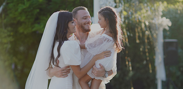 Sen Çal Kapımı... EDA İLE SERKAN EVLENİR!