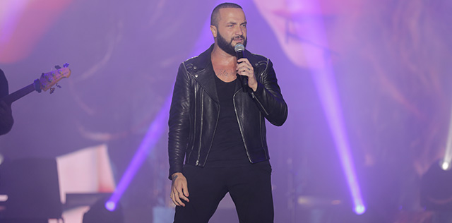 Berkay... KALBE DOKUNAN ŞARKILARLA AHBAP’A DESTEK!