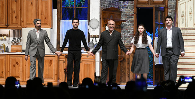 Şener Şen... 'ZENGİN MUTFAĞI'NA ALKIŞLAR DİNMEDİ!