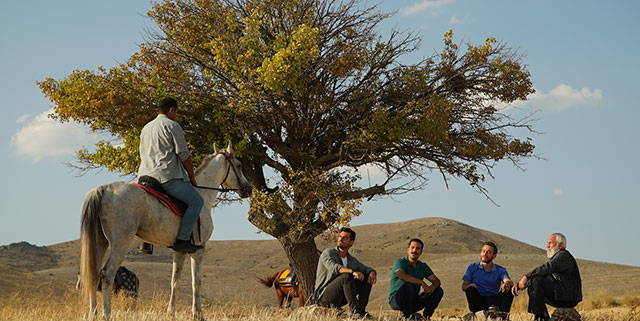 Gönül Dağı... RAMAZAN'DAN ASUMAN'A ÇILGIN EVLİLİK TEKLİFİ!