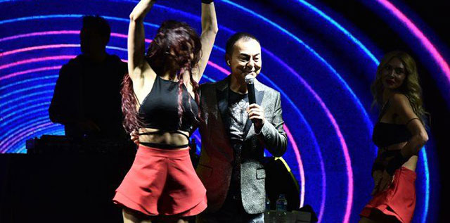 Serdar Ortaç... ANNE SÖZÜ DİNLEMEMİŞ!