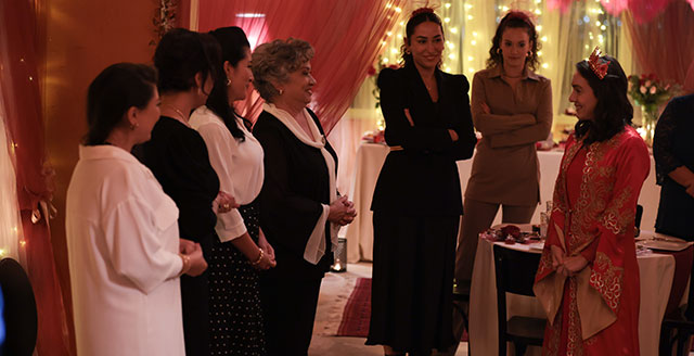 Masumlar Apartmanı... GÜLBEN ÇARESİZLİK DUVARINI AŞABİLECEK Mİ?