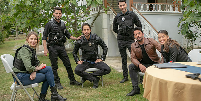 Arka Sokaklar... REKORA KOŞUYOR!