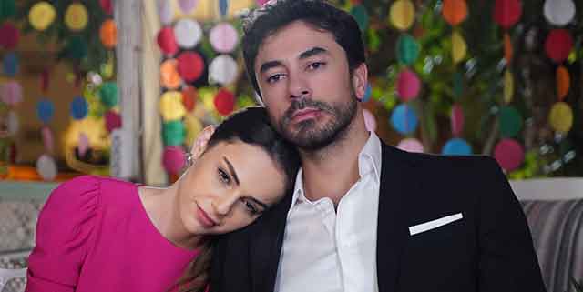 Kalp Yarası... FERİT VE AYŞE, DOĞACAK ÇOCUKLARIYLA YENİ BİR HAYAT KURMAYA ÇALIŞIR!