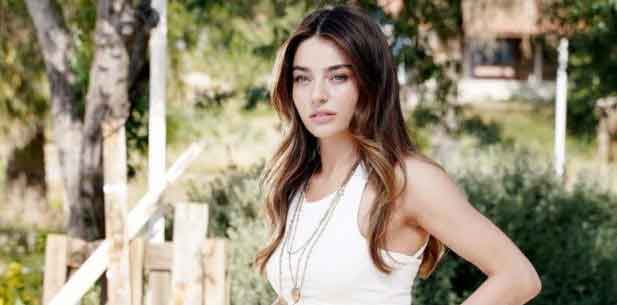 Ayça Ayşin Turan... BABASINI KAYBETTİ!