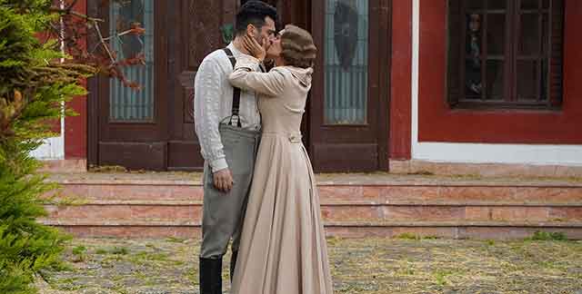 Aziz... İKİLİ HER ŞEYE RAĞMEN YENİ BİR BAŞLANGIÇ YAPABİLECEKLER Mİ?