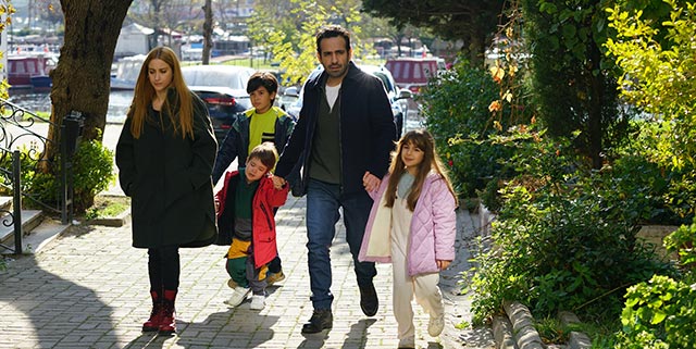 Misafir... GECE KİMLİĞİNİ SAKLAYABİLECEK Mİ?