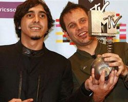 Manga... "AVRUPA'NIN EN İYİ SANATÇISI" ÖDÜLÜNÜ ALDI!