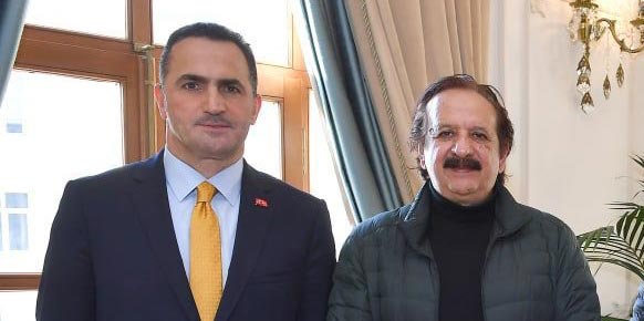 Majid Majidi... İRANLI ÜNLÜ YÖNETMEN TÜRKİYE’DE!