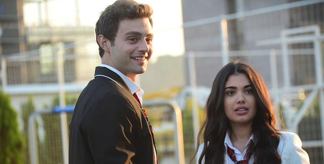 Kardeşlerim... KAAN, SÜSEN’İ ÖMER’DEN UZAKLAŞTIRMAK İSTİYOR!