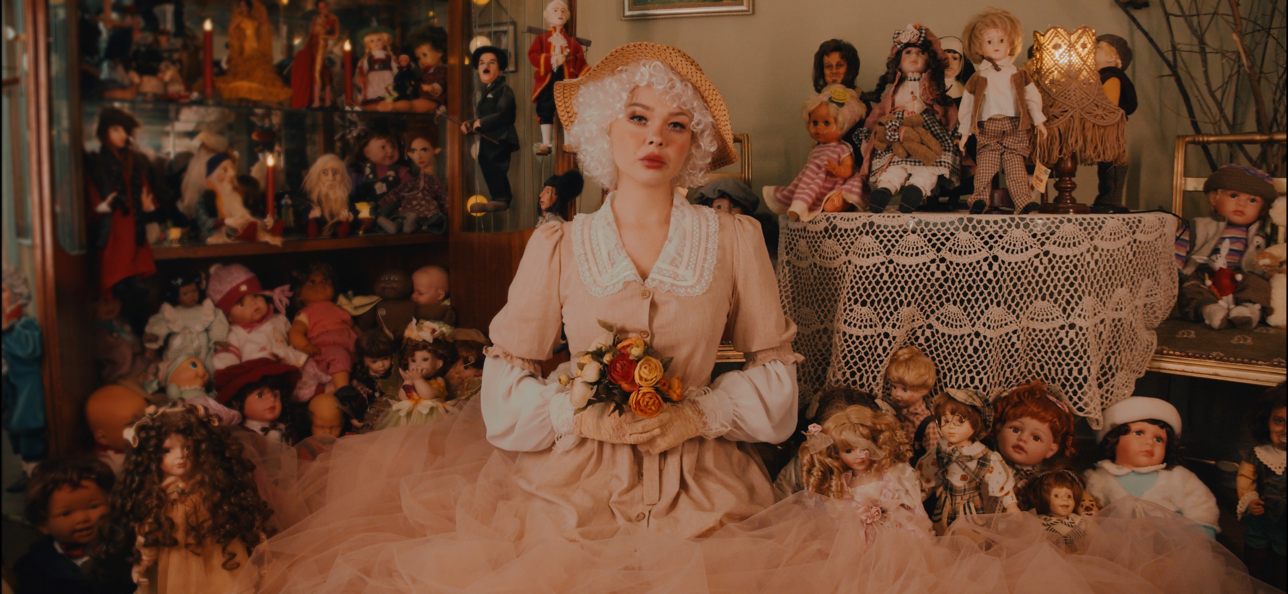 Lara Çayan... BU KIZA DİKKAT!