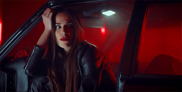 Kıvılcım Ural... ROMANTİK KLİP!