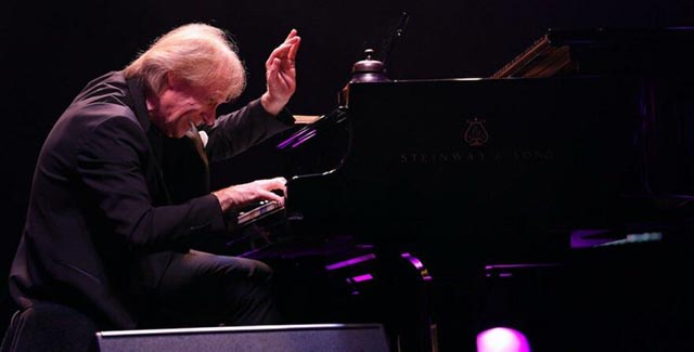 21. Uluslararası Antalya Piyano Festivali... CLAYDERMAN KONSERİYLE BAŞLADI!