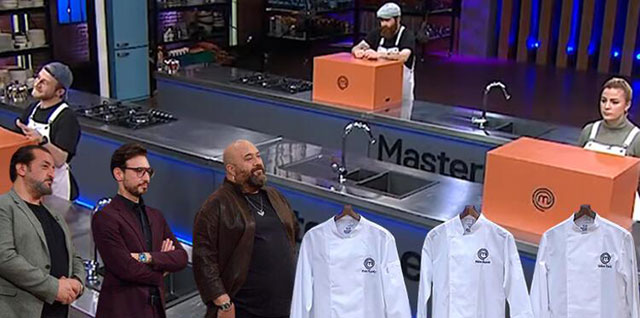 MasterChef Türkiye 2021... 3. ÇEYREK FİNALİST CEKET GİYDİ!