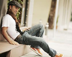 İzzet Yıldızhan... 3 NİKAHSIZ EŞ, 5 ÇOCUK!