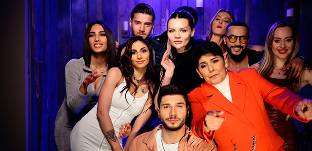 Cansever... GENÇLERE ÖZEL ŞARKI!