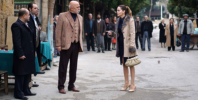 Bir Zamanlar Çukurova... ÇOLAKLAR TAKTİK DEĞİŞTİRİYOR, ZÜLEYHA’NIN BAŞI DERTTE!