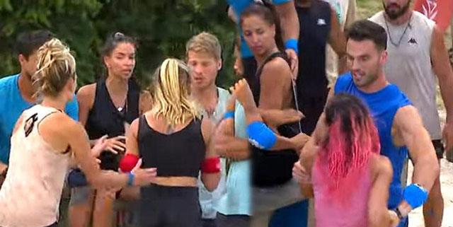 Survivor 2022 All Star... KIZLAR KAVGASI!