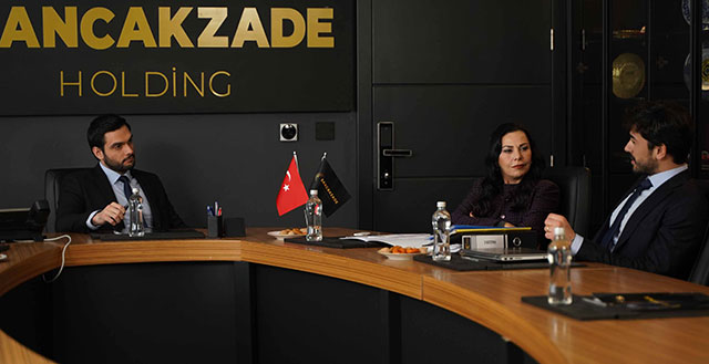 Kalp Yarası... İŞLER RAYINDAN ÇIKAR!