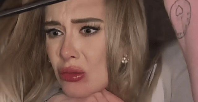 Adele... GAY KULÜPTE DİREK DANSI!