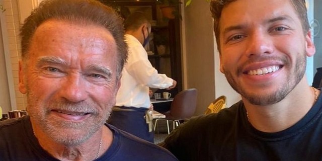 Arnold Schwarzenegger'ın oğlu Joseph Baena... 'BABAM ESKİ KAFALI!'