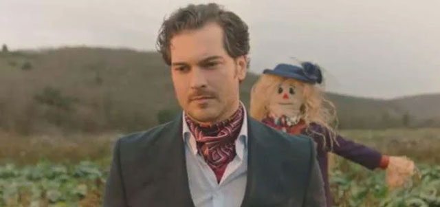 Süslü Korkuluk... YENİ ADRESİ BELLİ OLDU!