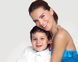 Ebru Şallı Tan... BEREN DOMUZ GRİBİ OLDU!