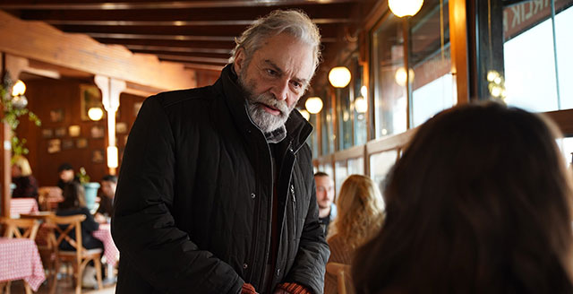 Baba... 'BİZİM SENİN KORUMANA İHTİYACIMIZ YOK!'