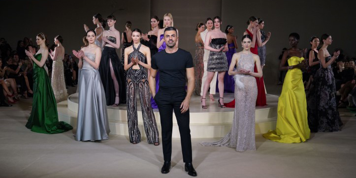 Raşit Bağzıbağlı… KAPALI GİŞE DEFİLE!