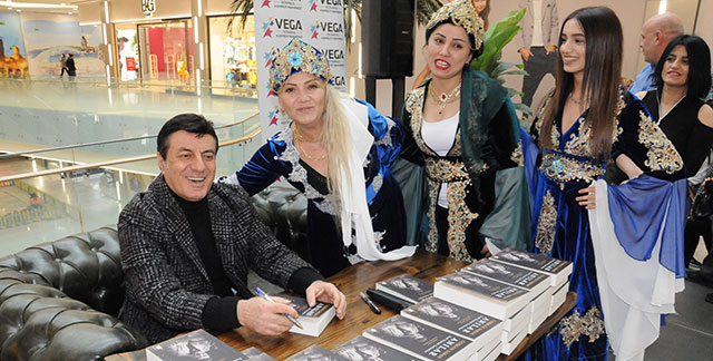 Coşkun Sabah... 7'DEN 77'YE İMZA GÜNÜ!